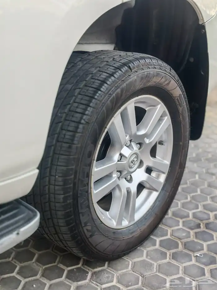 تايوتا برادو 2012 فل كامل VX وكالة 26