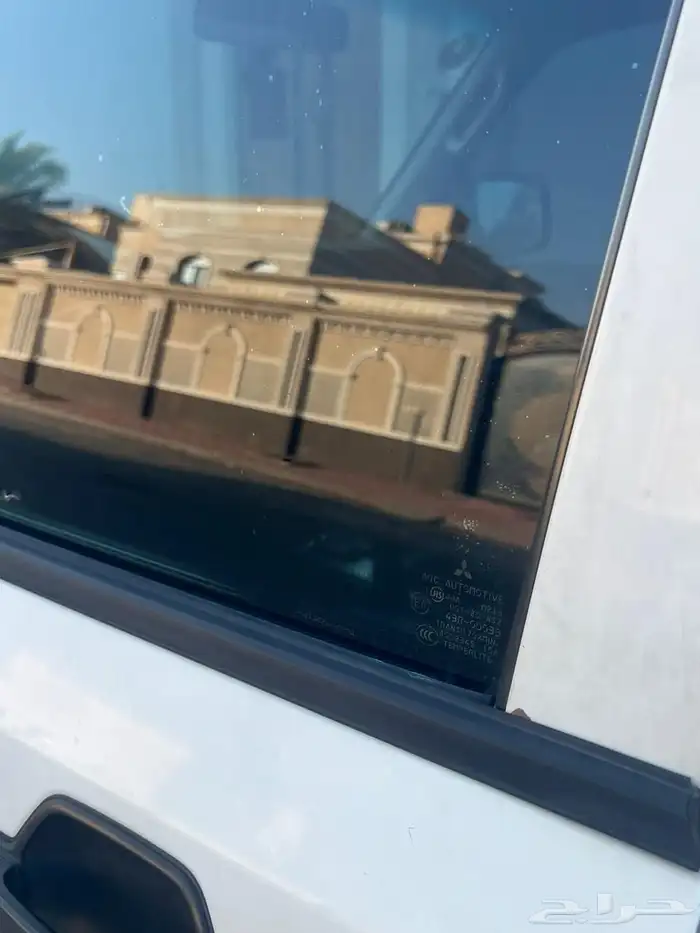 ميتسوبيشي باجيرو ربع 2014 7