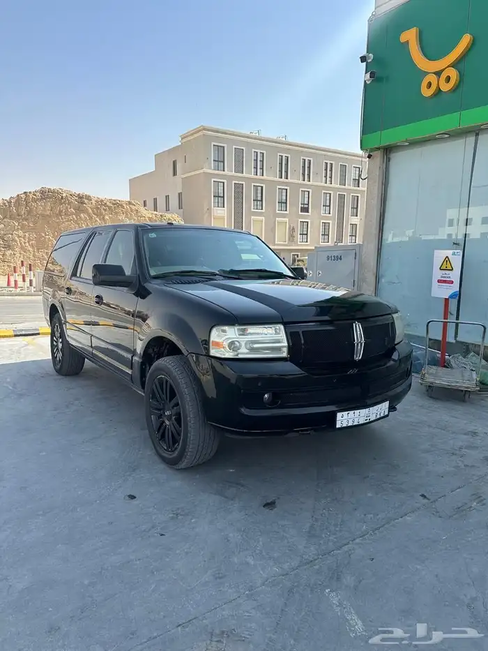 لنكولن نافيجتور 2009 نظيف شبه مخزن 3