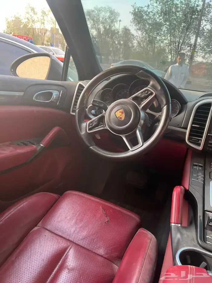 بورش كايين 2016 مصدوم للبيع 8