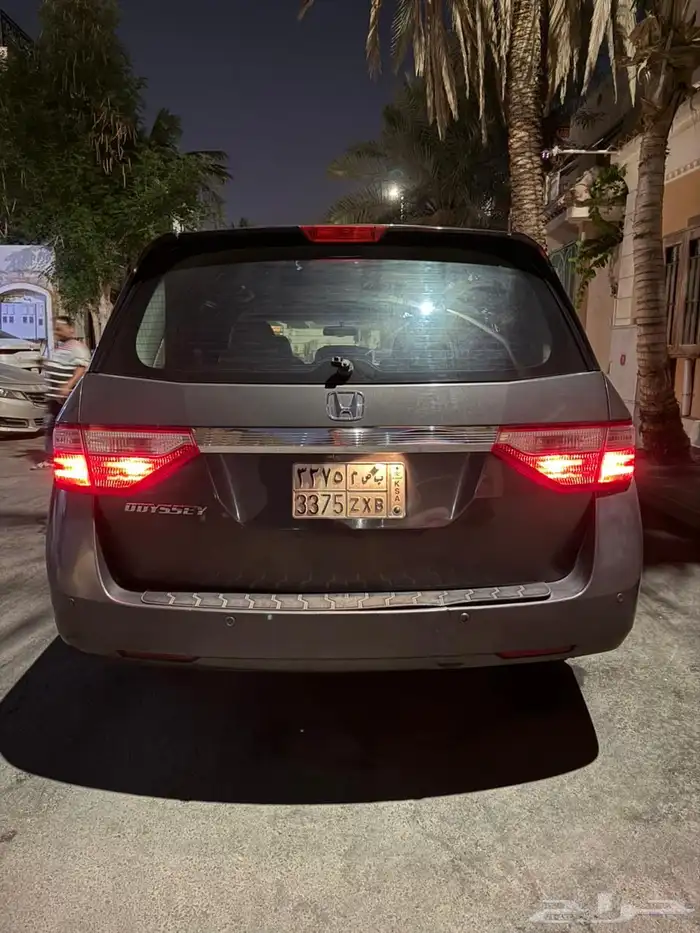 للبيع هوندا أوديسي 8