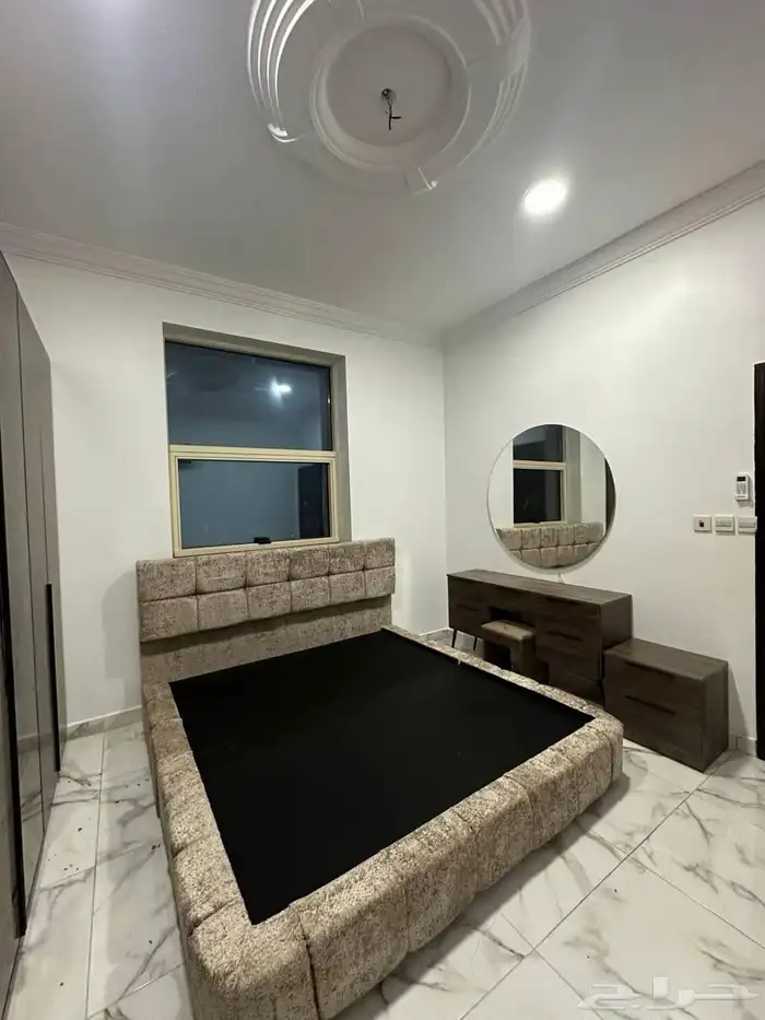 غرفة النوم دواليب ملابس ديكورات طاولات 19