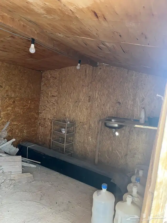 مخيم كامل للبيع باثاثه 18