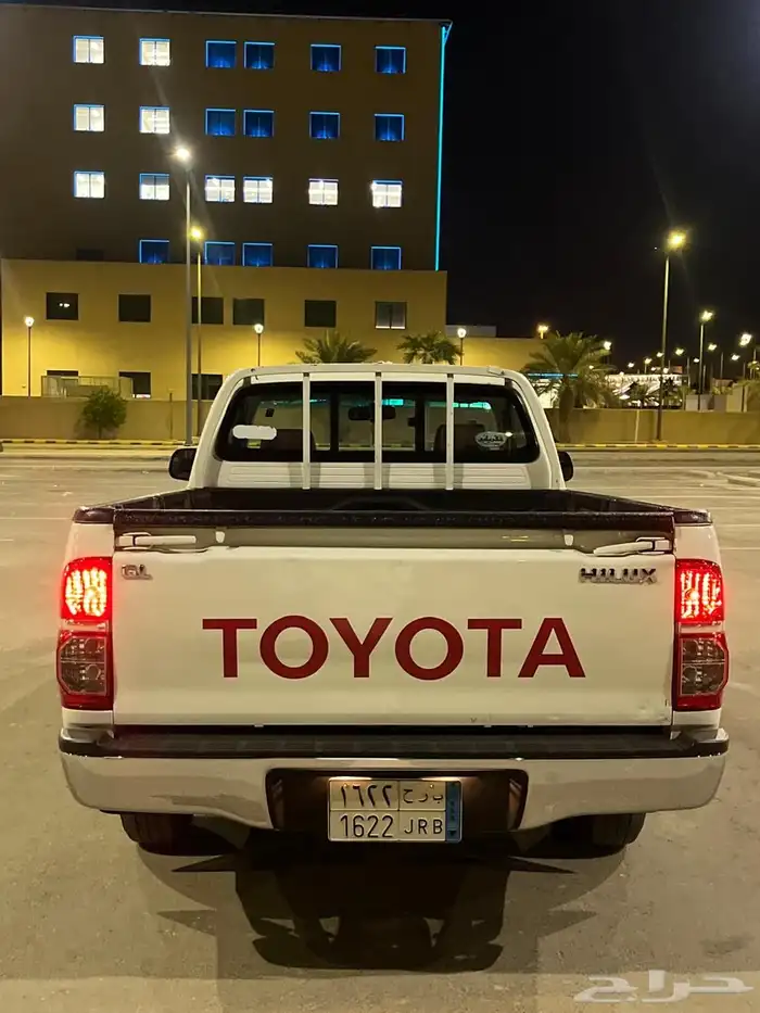 هايلكس 14 نص فل 7