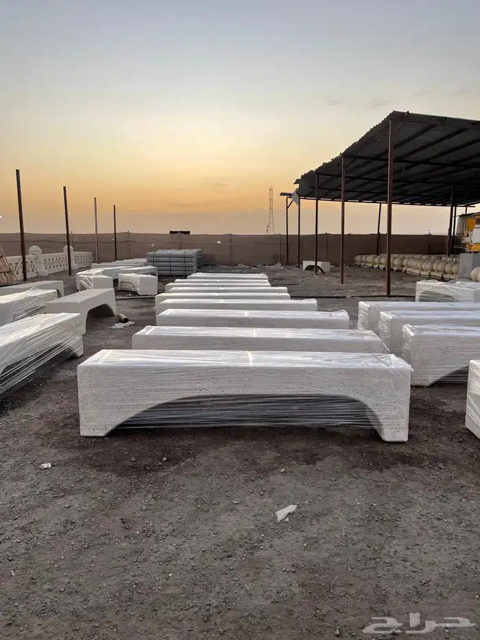 كراسي خرسانيه احواض زهور جميع اعمال زينة الحدائق 10