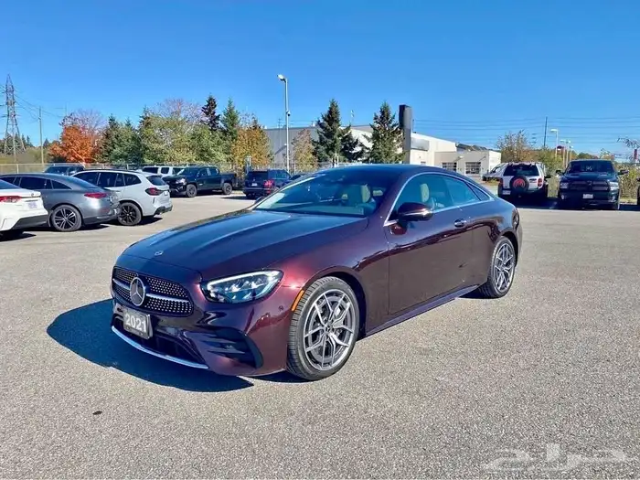 للبيع مرسيدس E450 موديل 2021 لون مميز جدا وارد كندا 1