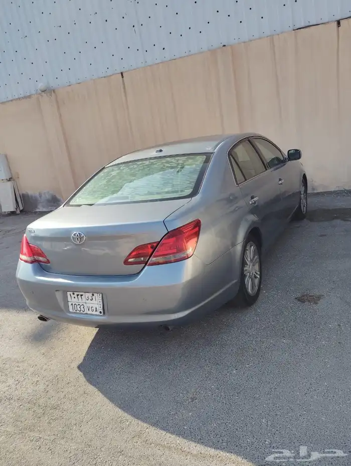 تويوتا افالون وارد عبداللطيف جميل موديل 2009 10