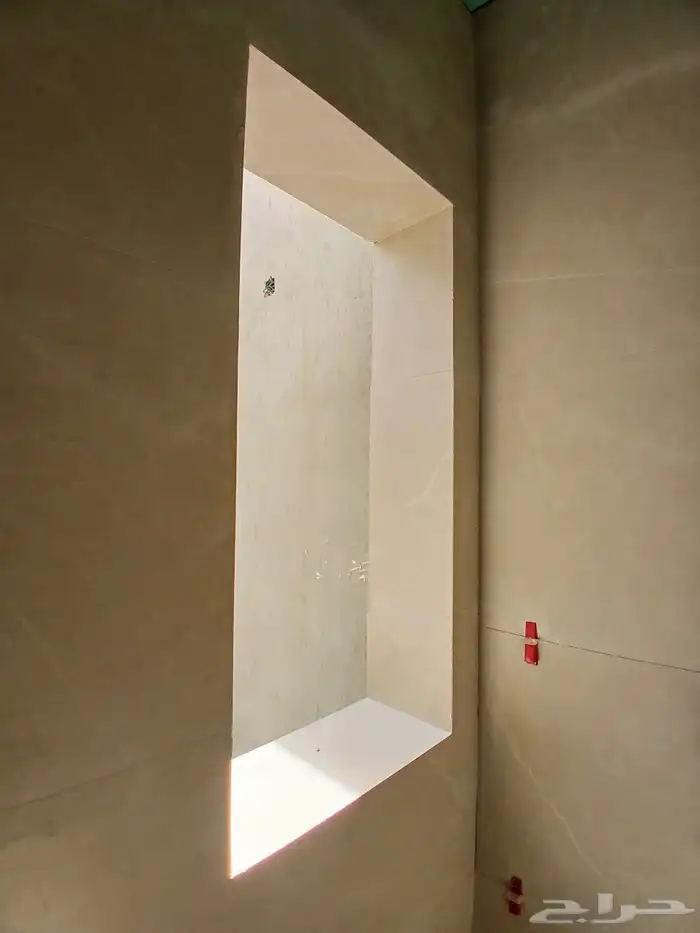 مبلط حمامات مطبخ ارضيه سطح كل شيء 3