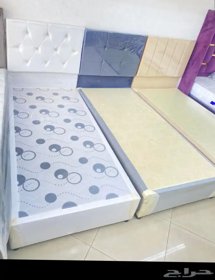 غرفة نوم كاملة  أثاث منزلي  سرير ودولاب وبطانيات 29