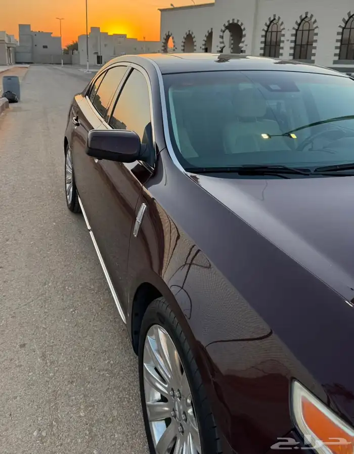 لنكولن 2012 Mks 50
