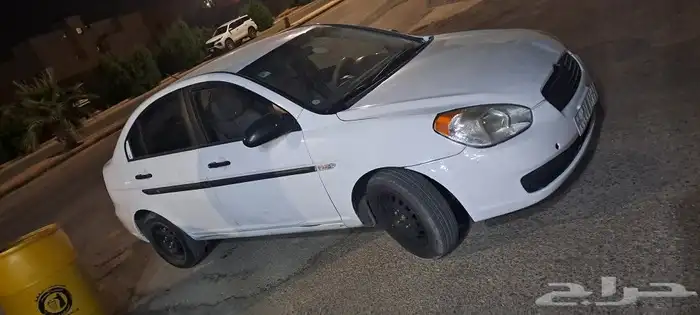 للبيع اكسنت 2009 3