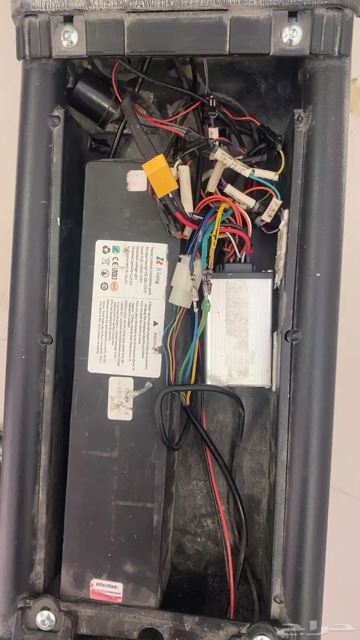 سكوتر كهربائي ماهو شغال مادري وش السبب ويبي له تربيط انوار 0