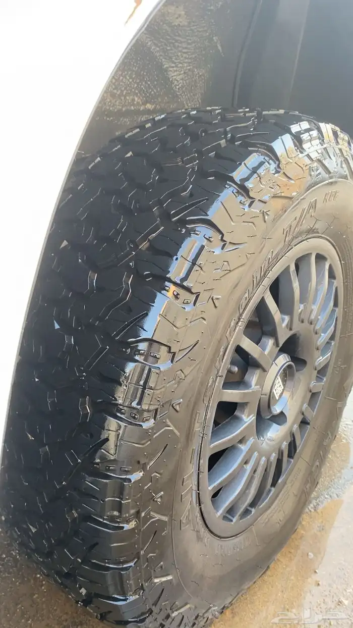 كفرات نصف حجري مقاس 18 بيع بدون الجنوط 1