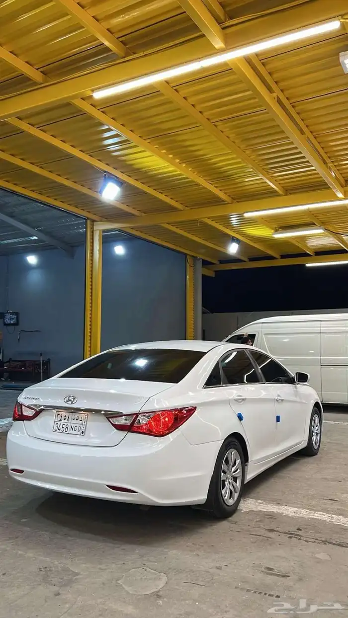 سوناتا 20013فيه راس مكينه وعليه ضمان بقيله 3شهور قير شرط وا 3