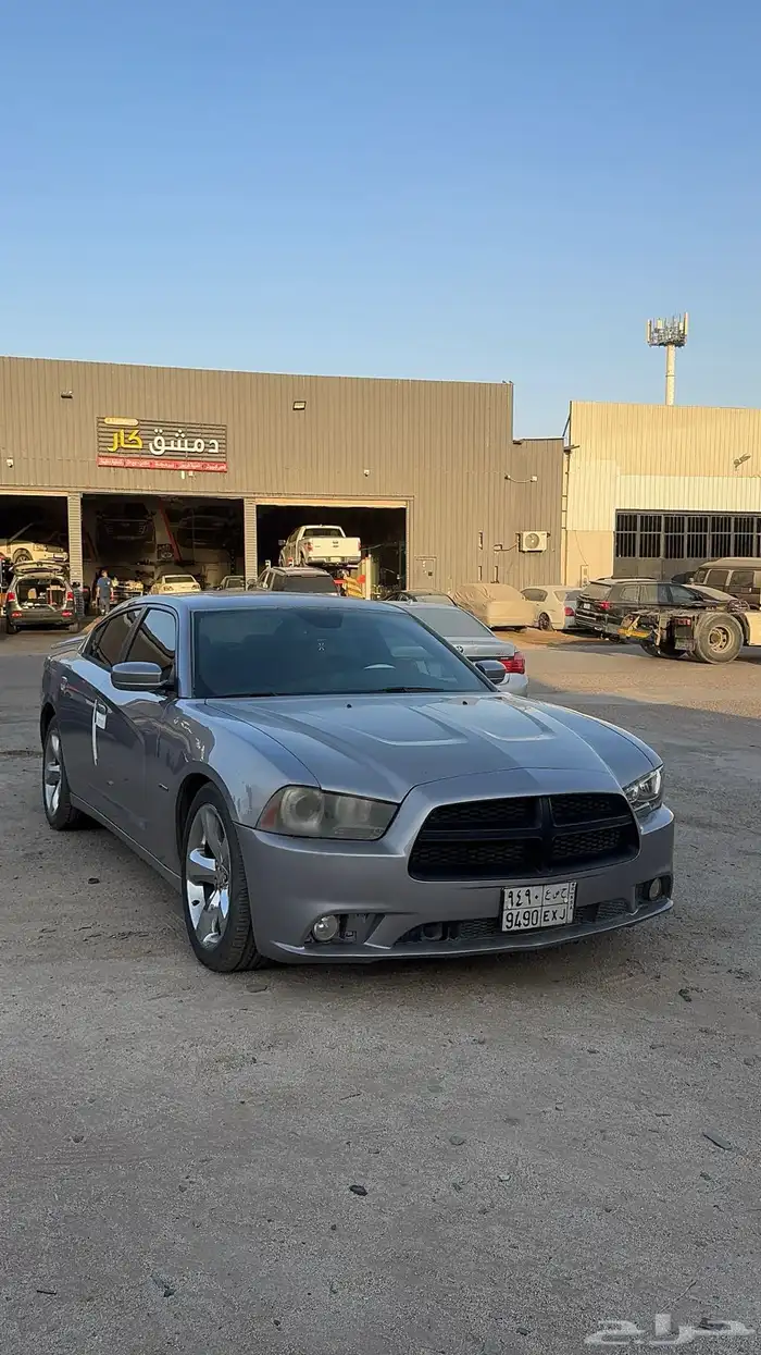 دوج تشارجر للبيع او البدل 1
