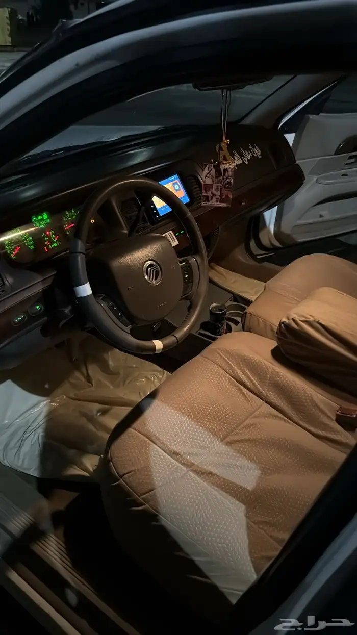 فورد جراند ماركيز 2008 11