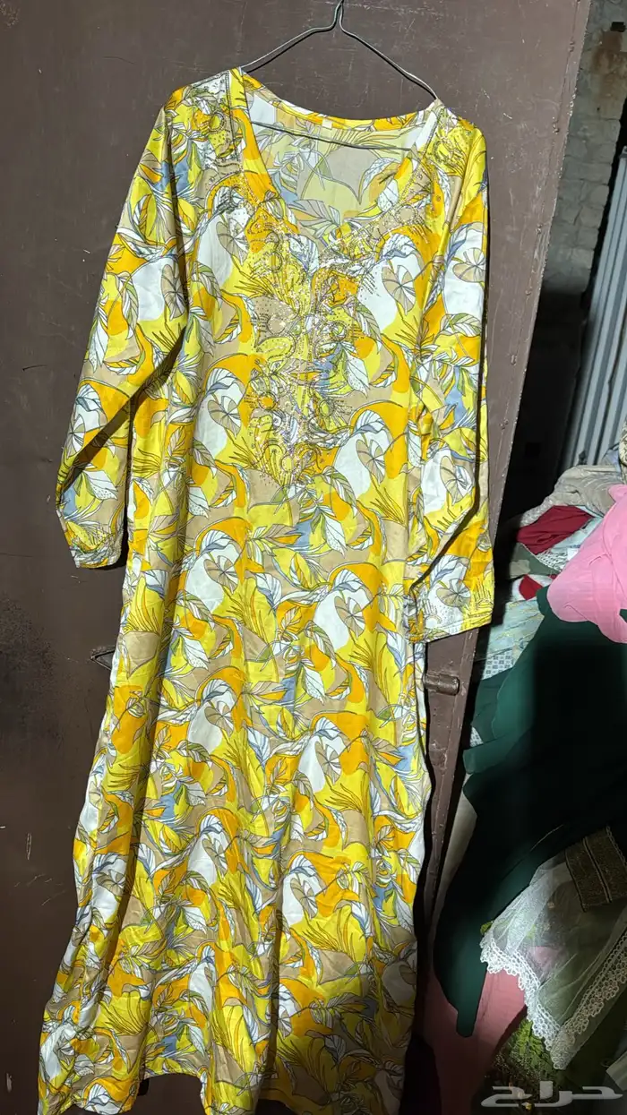 جلابيات وعبايات مستعمل نضيف 49