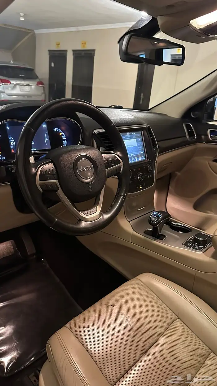 جراند شروكي (فل كامل) V8 8