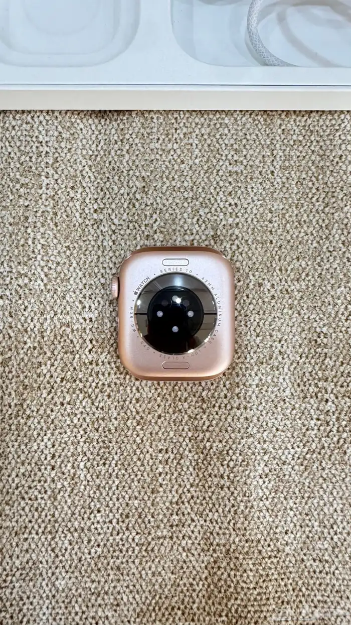 ساعة ابل series 10 مقاس 42 2