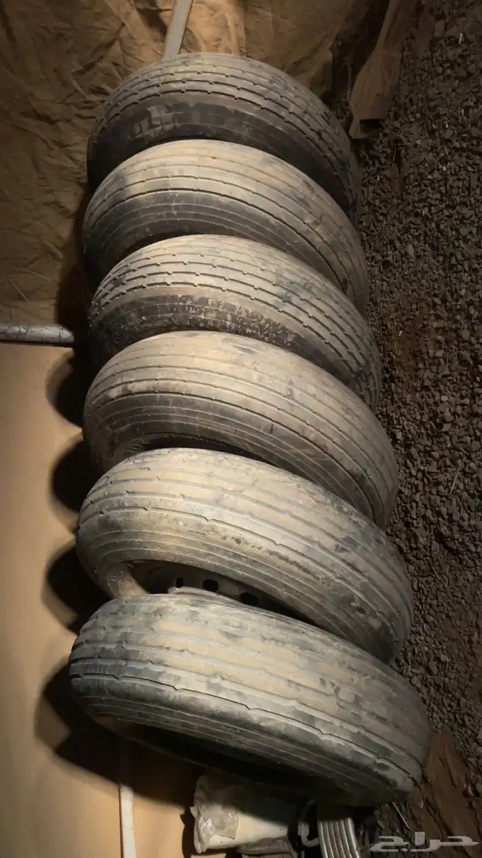 جنوط مع كفرات بالون مقاس 1400 3