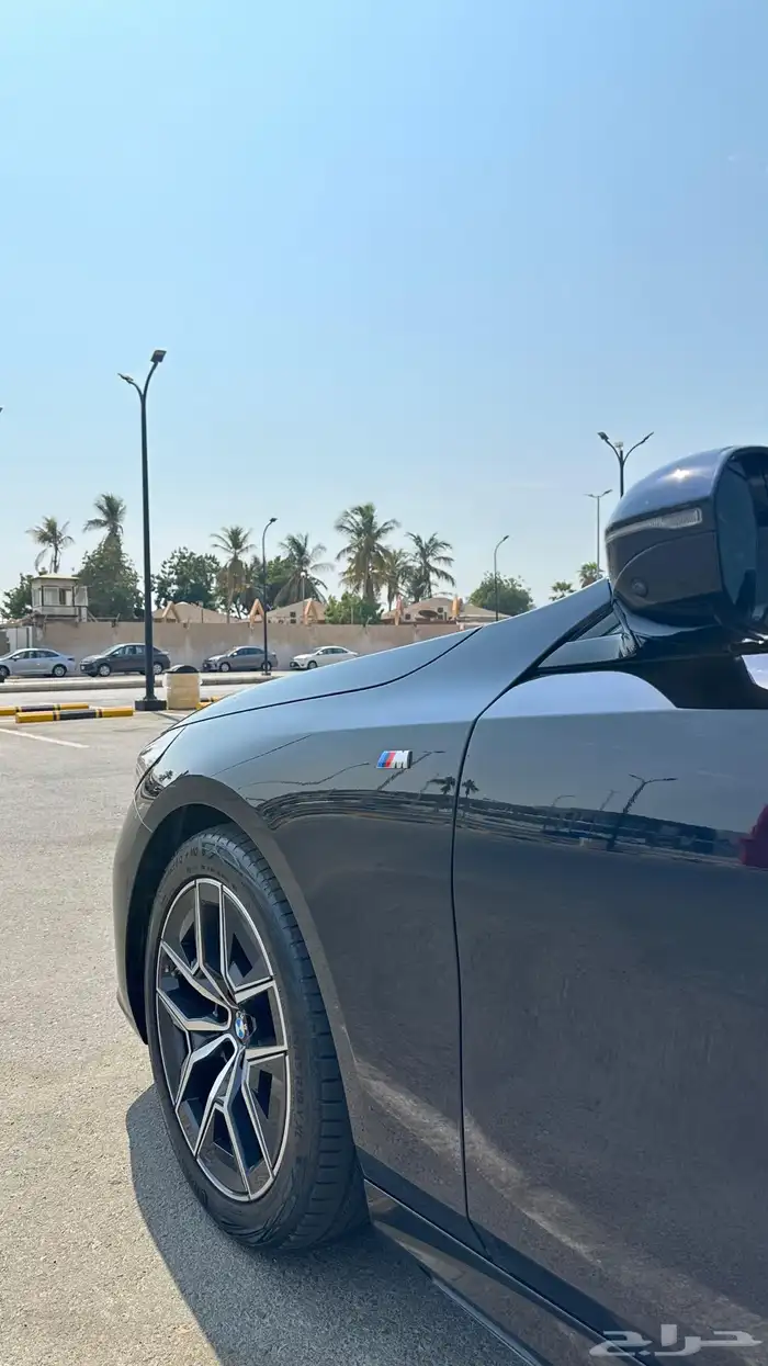 بي ام دبليو الفئة الخامسة 6