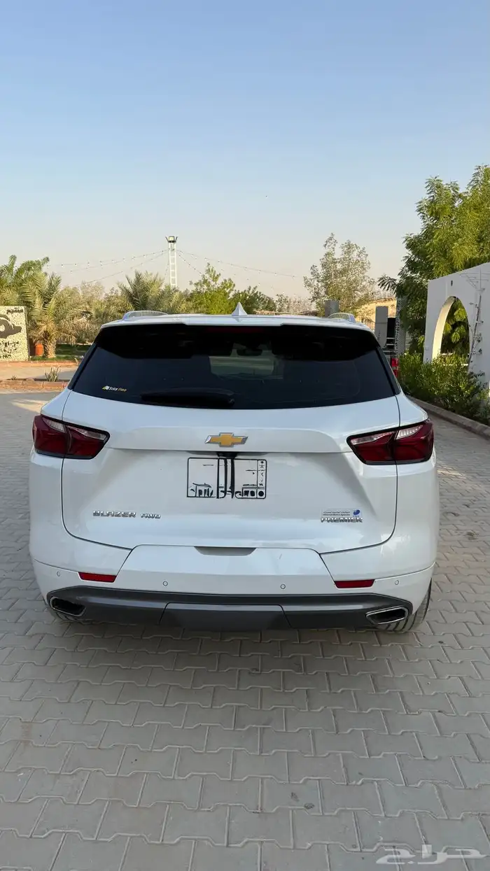 شفرولية بليزر بريمير 2020م لؤلؤي بانوراما اقبل البدل النظيف 1