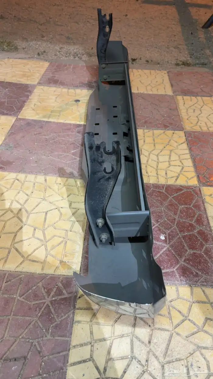 صدام هايلكس 1