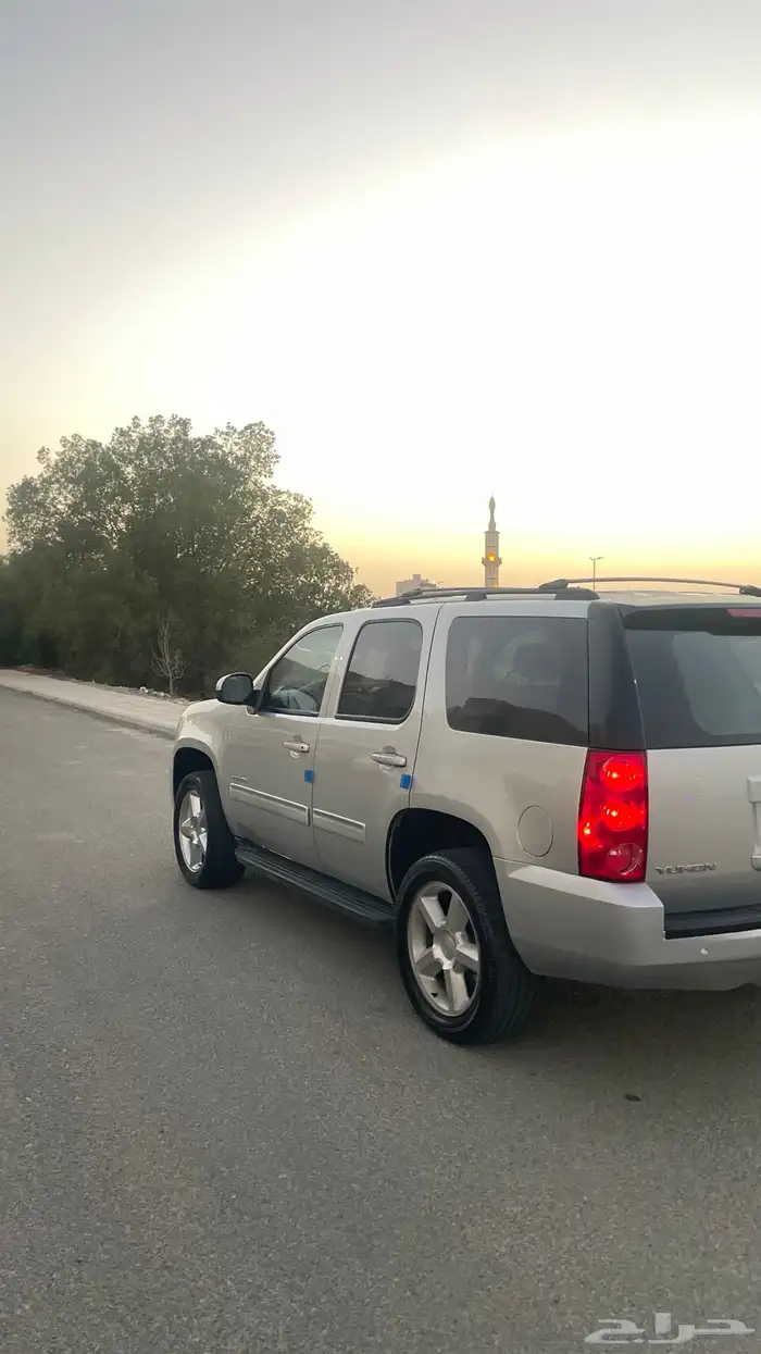 يوكن 2011 دبل نضيف جدا 1