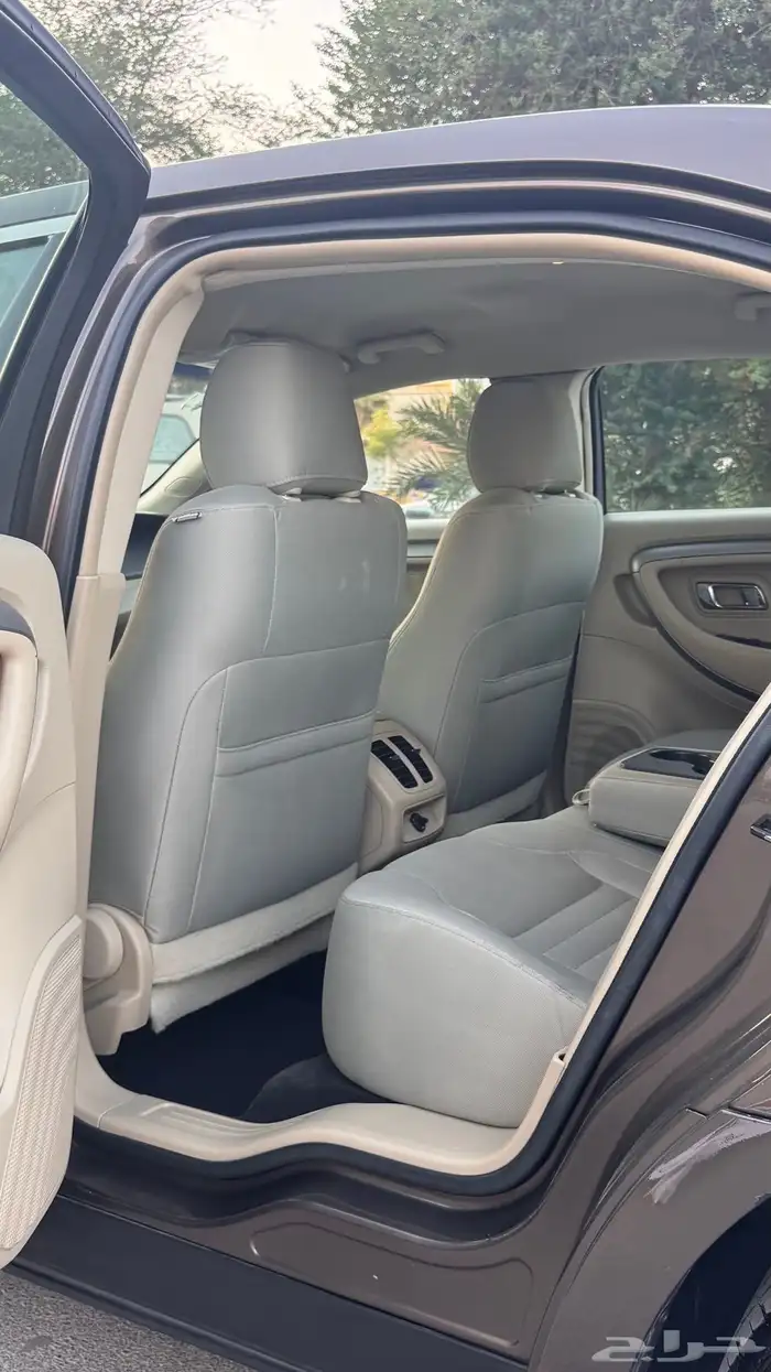 للبيع فورد تورس 2016 16