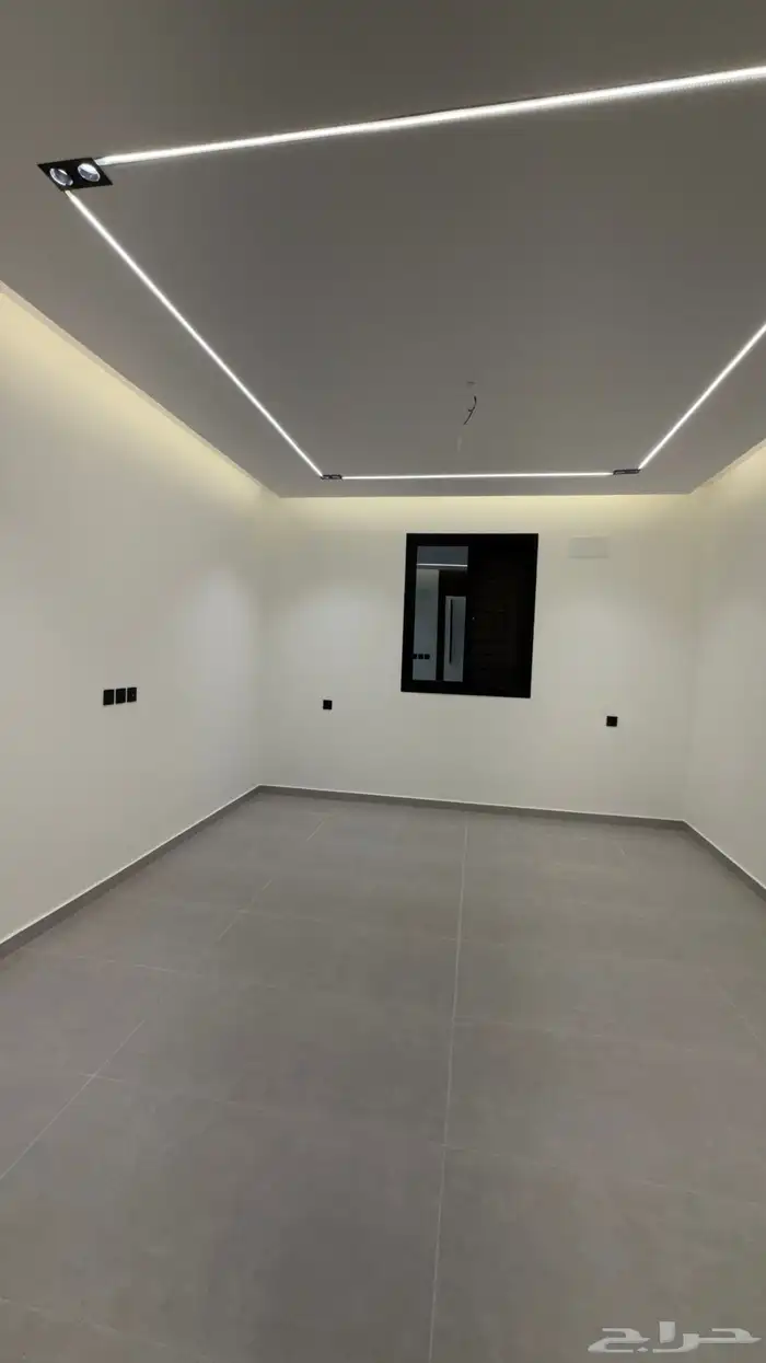 للبيع شقق علويه بحى الراقى خميس مشيط على شارع 25 م 19