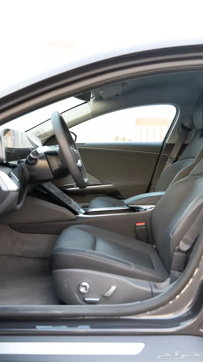 لوسيد Air Pure .. ( شبه جديد ) 11