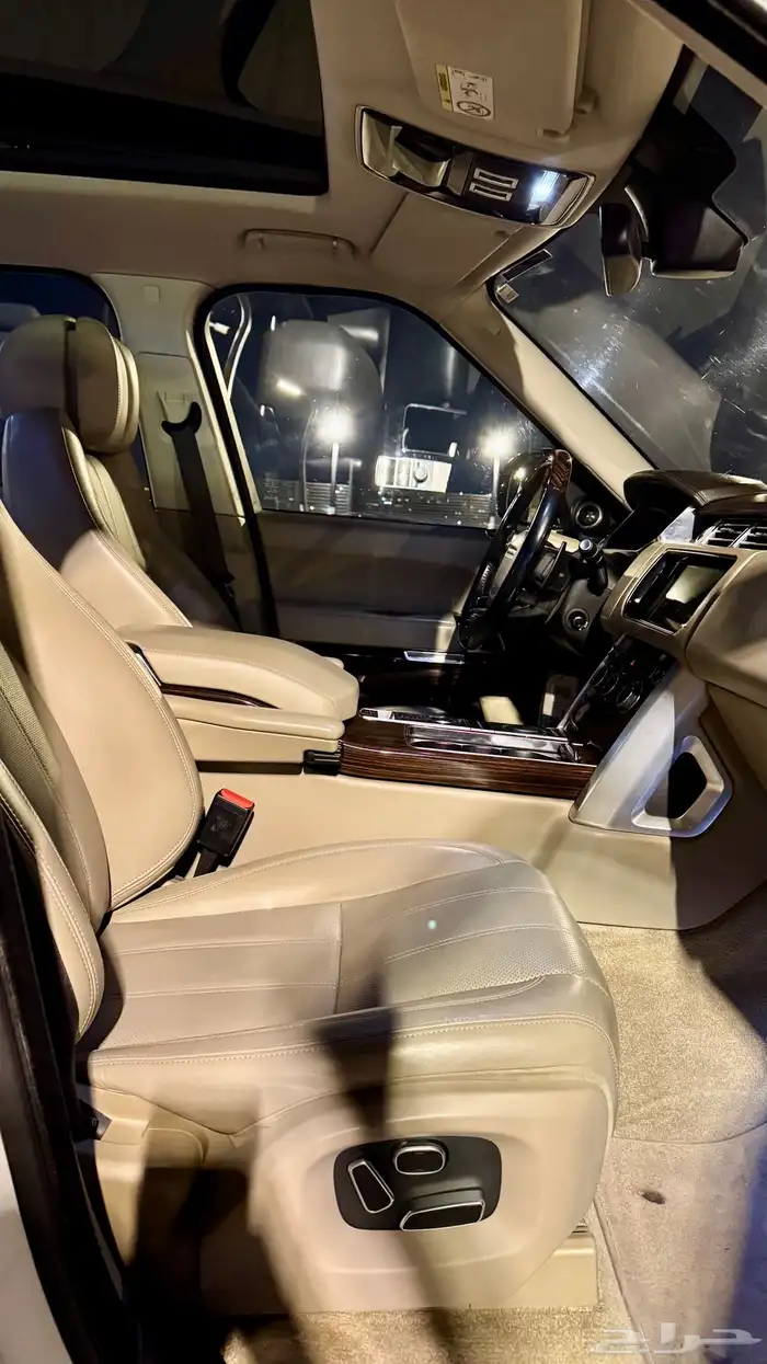 رنج روفر سوبر تشارج 20