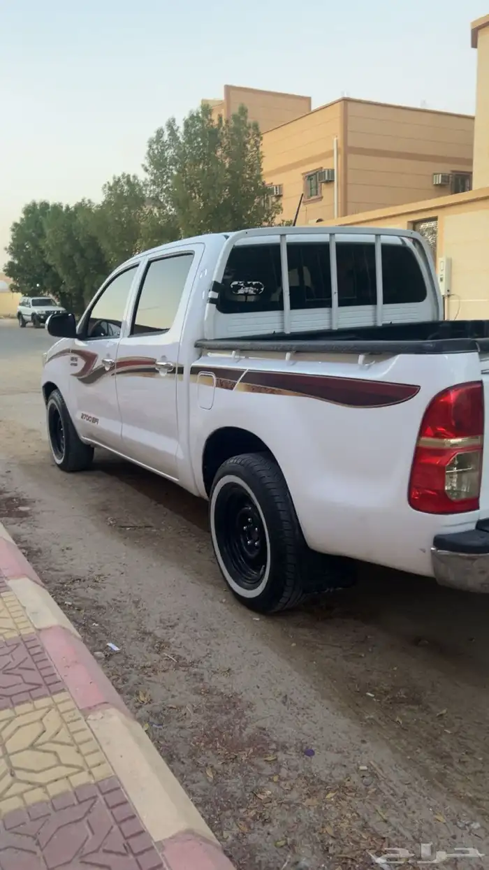 هايلوكس 2014 1