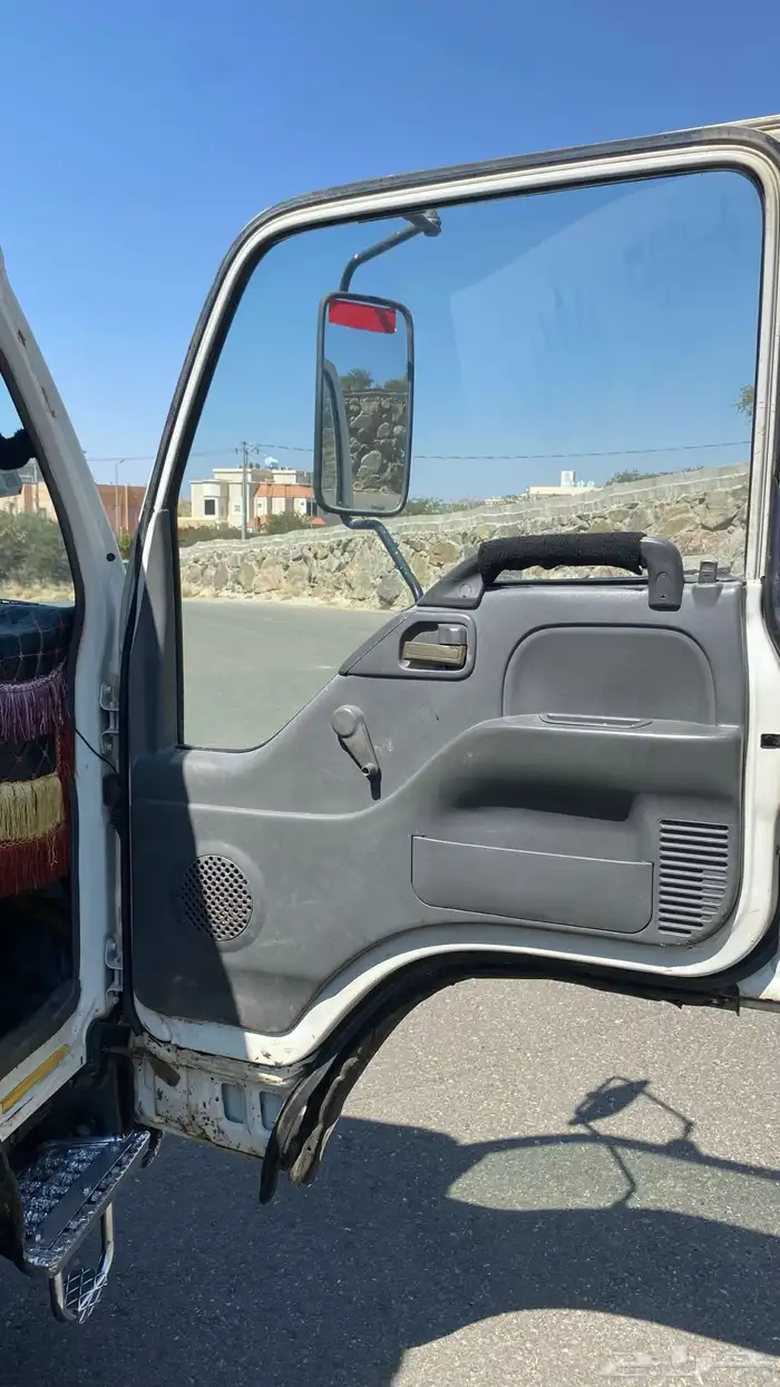 دينه ماء 2004 على الشرط 8