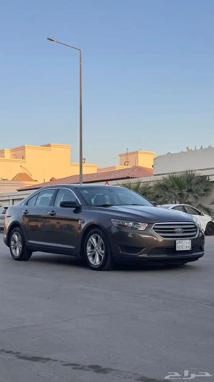 للبيع فورد تورس 2016 9