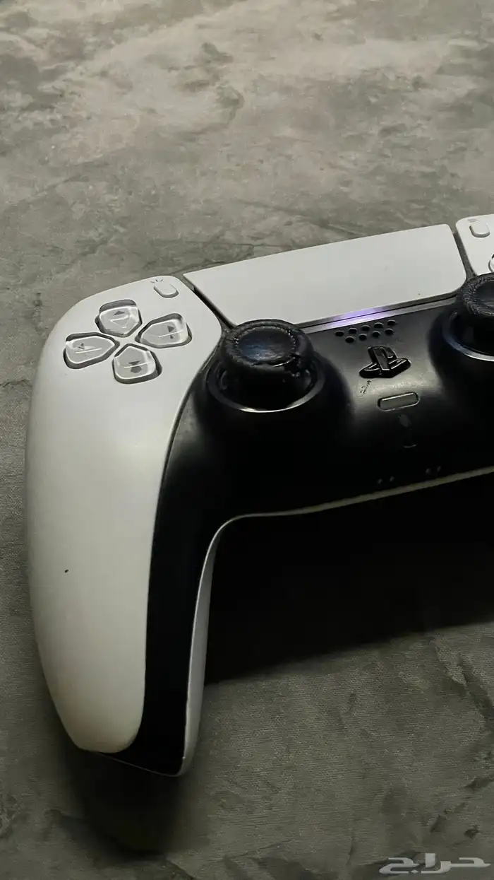 يد بلاستيشن 5 1