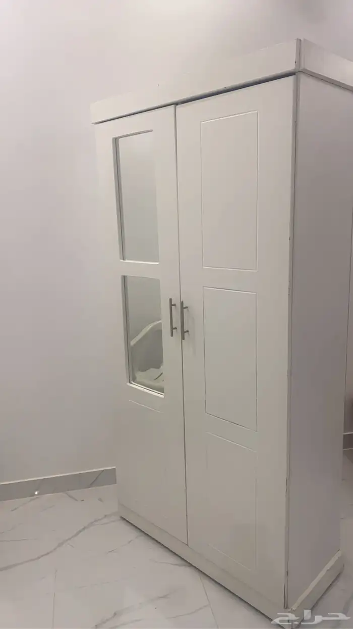 دولاب للبيع 0