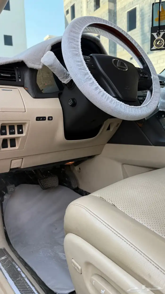 لكزس ار اكس 2011 1