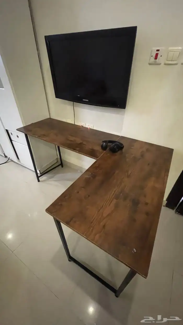 طاولة قيمنق جديده واصليه 0