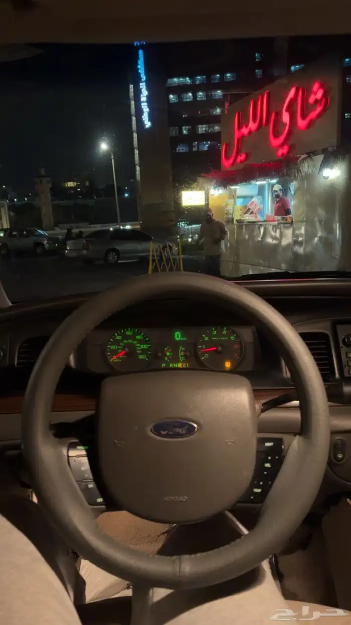 فورد كراون فكتوريا 2008 للبيع او البدل المناسب 6