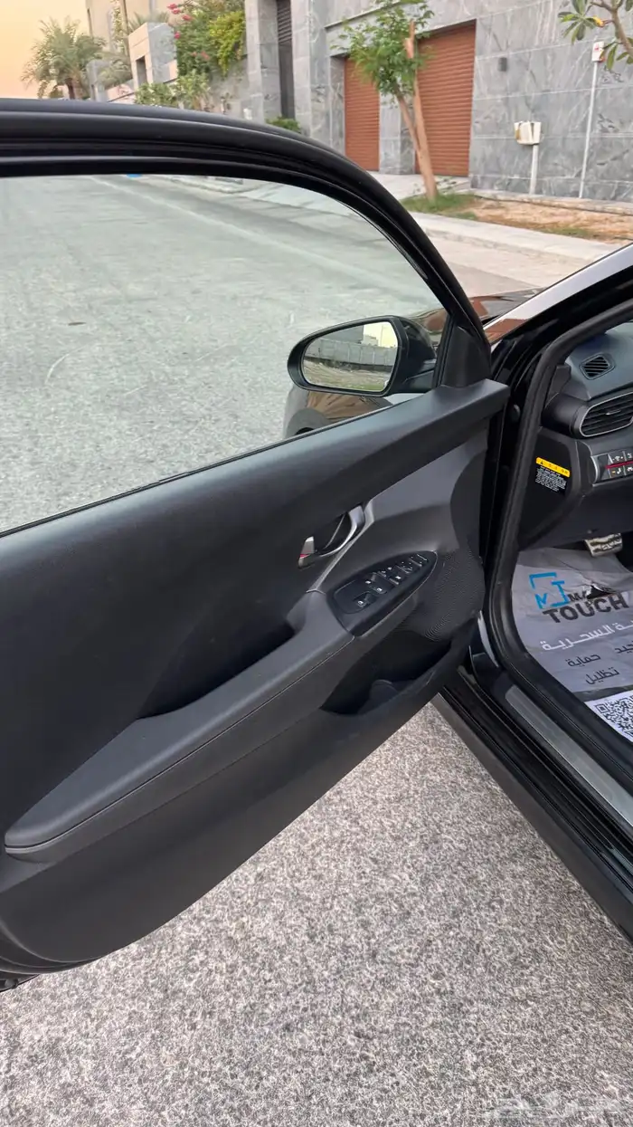 للبيع هيونداي فيلوستر 2020 بحالة ممتازه 21