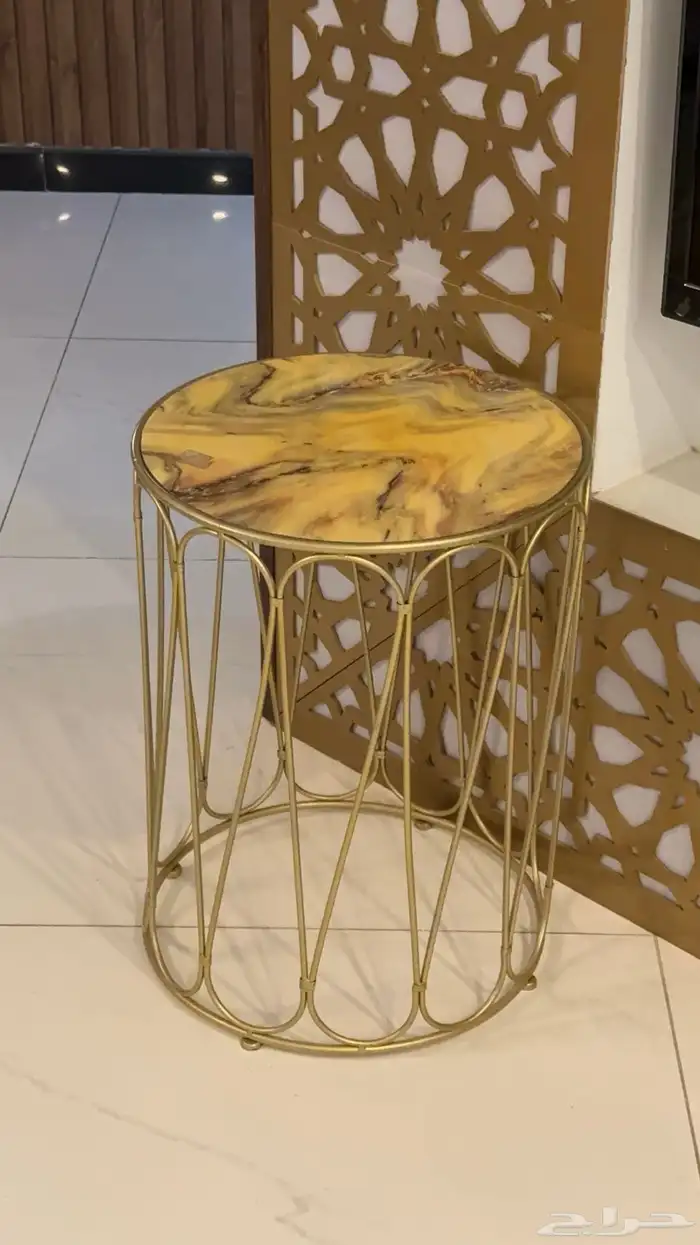 8 كنبات مع الطاولات ب4000 7