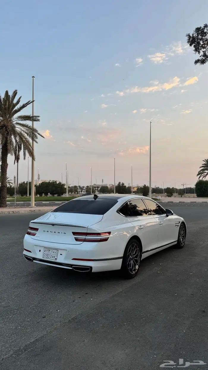 2022 جينيسس G80 7