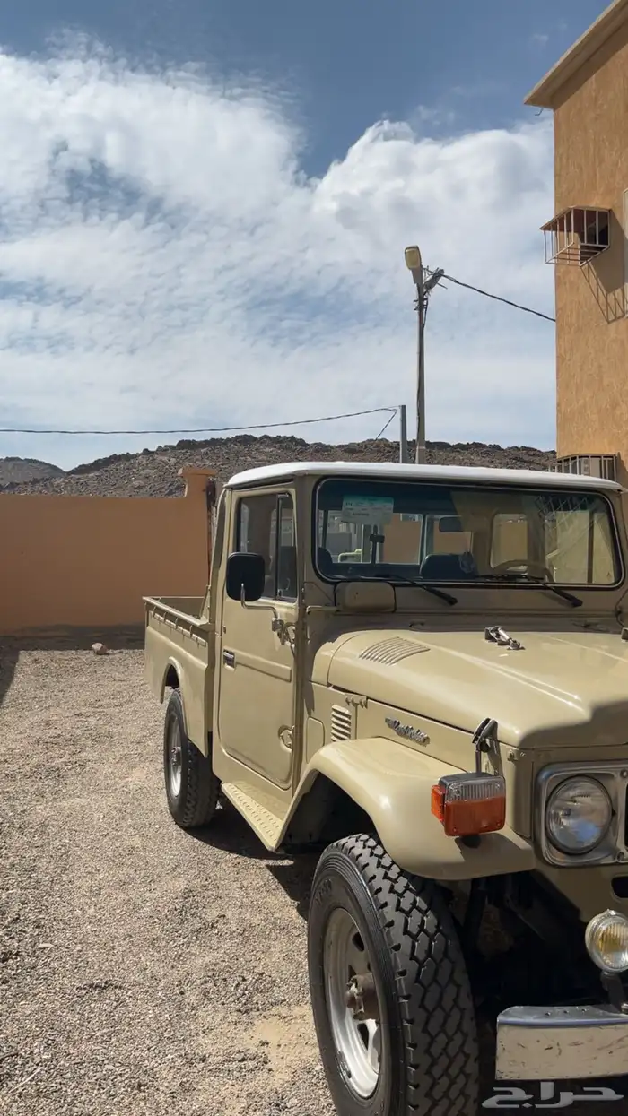 جيب شاص 1983 للبيع التواصل واتساب 1