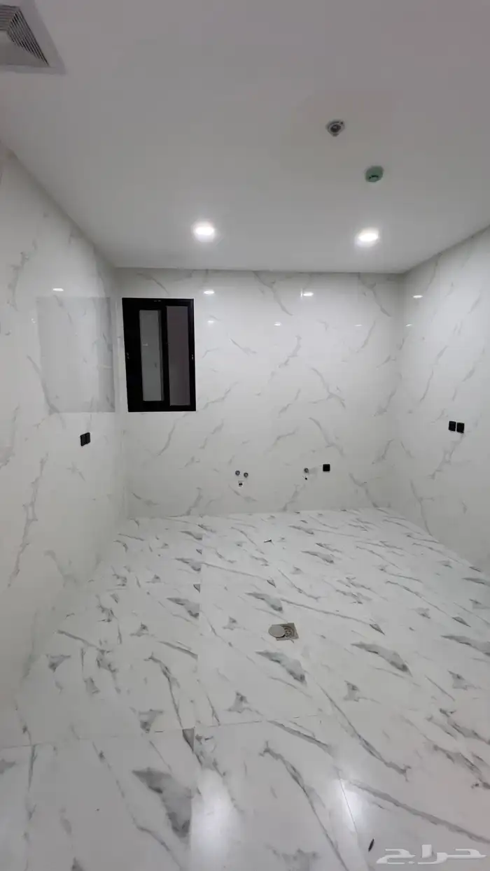 للبيع شقق تمليك حي الامير محمد بن سعود 5