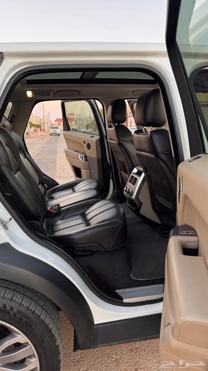 رنج روفر سبورت 2016 نظيف جدا 11