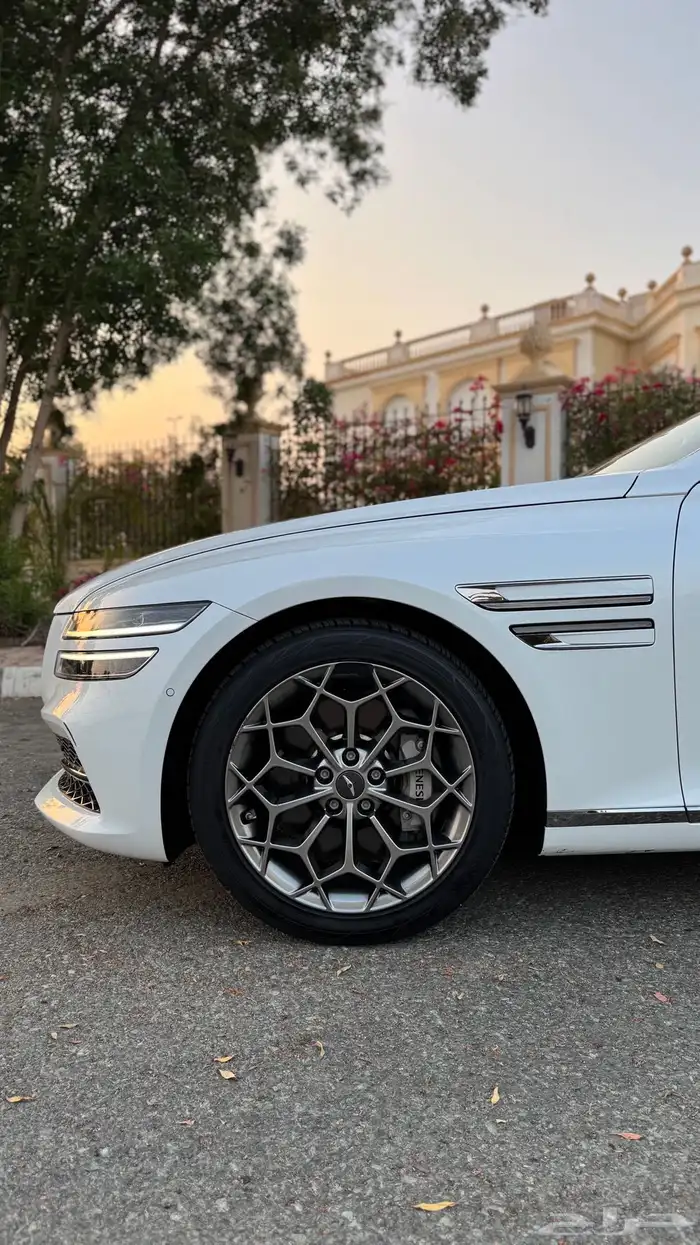 2022 جينيسس G80 3