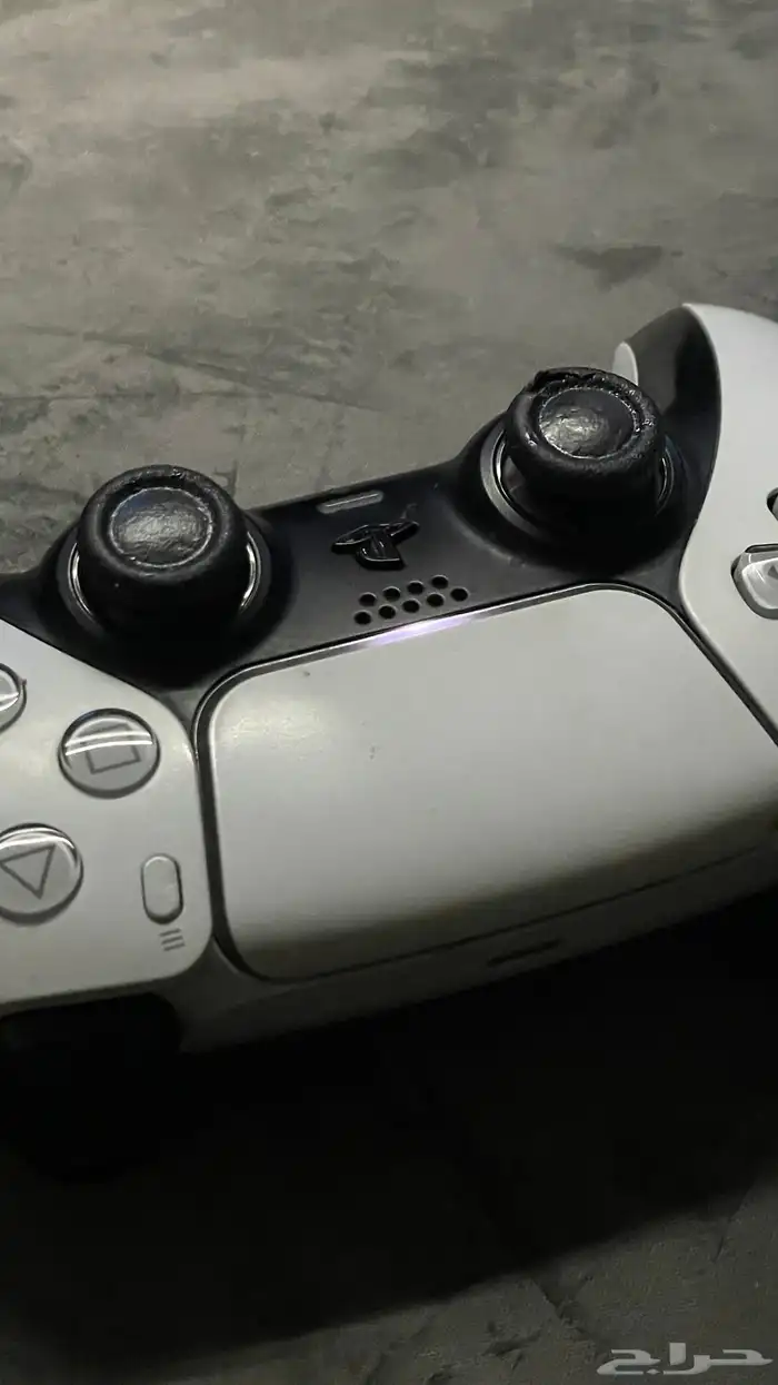 يد بلاستيشن 5 2