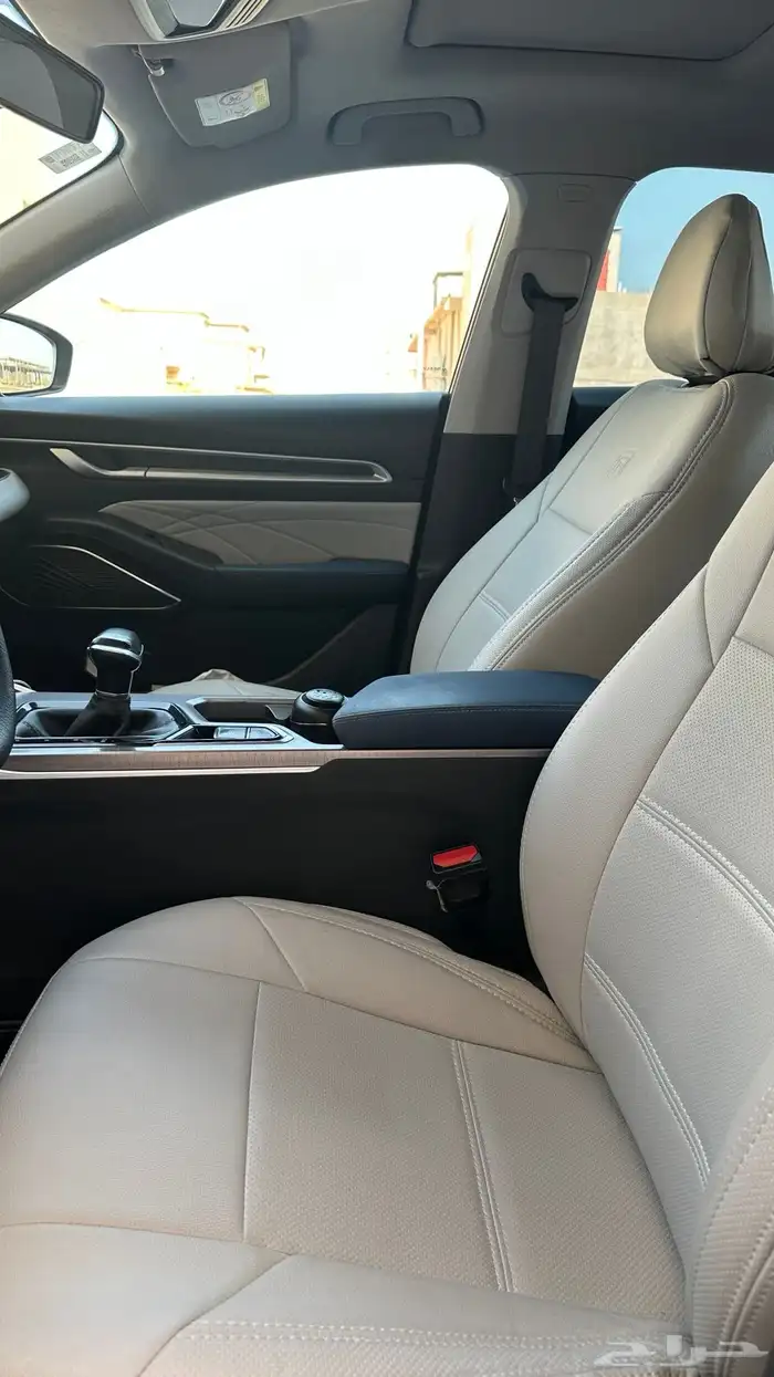 جيلي امجراند 2023 فل كامل 7