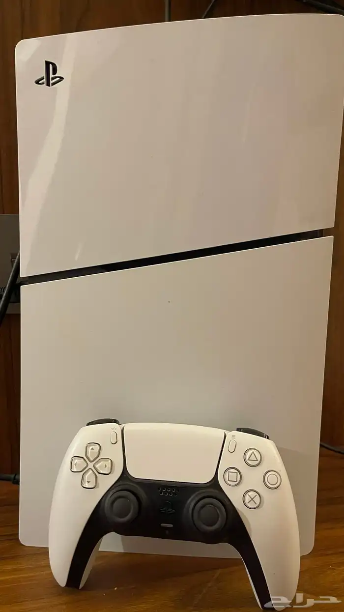 سوني 5 يد وحدة فيه فيفا 26 0